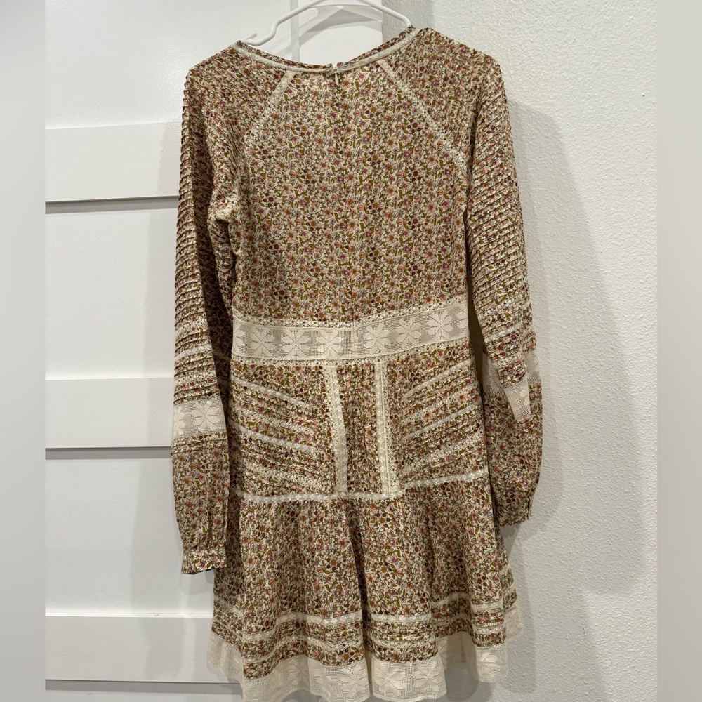Veronica Beard Tan Mini Dress with Bishop Sleeves and V-Neck - Picture 8 of 8